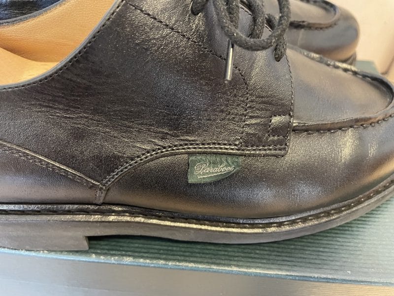 丸まったシャンボードのタグ